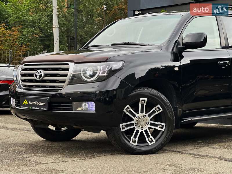 Внедорожник / Кроссовер Toyota Land Cruiser 2008 в Киеве фото 5 Внедорожник / Кроссовер Toyota Land Cruiser 2008 в Киеве