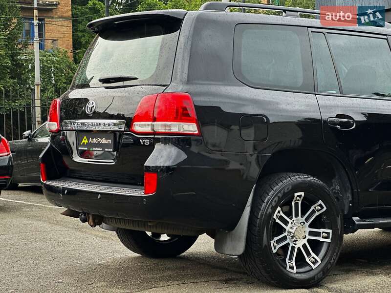Внедорожник / Кроссовер Toyota Land Cruiser 2008 в Киеве фото 17 Внедорожник / Кроссовер Toyota Land Cruiser 2008 в Киеве