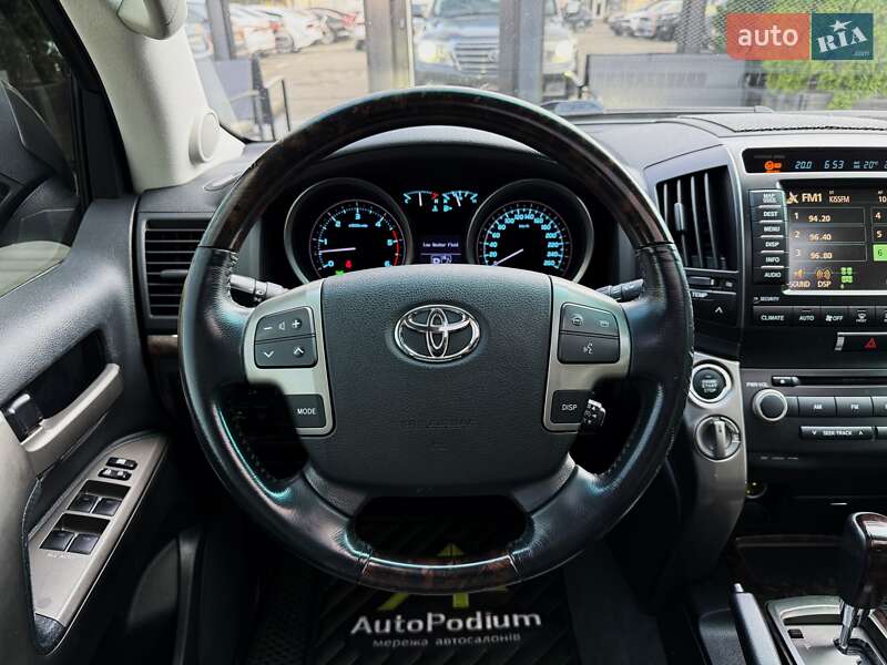 Внедорожник / Кроссовер Toyota Land Cruiser 2008 в Киеве фото 38 Внедорожник / Кроссовер Toyota Land Cruiser 2008 в Киеве
