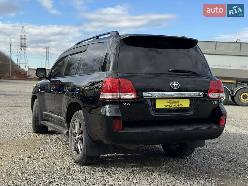 Позашляховик / Кросовер Toyota Land Cruiser 2007 в Умані