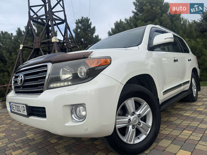 Toyota Land Cruiser 2014
