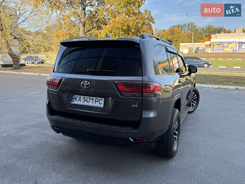 Внедорожник / Кроссовер Toyota Land Cruiser 2021 в Харькове
