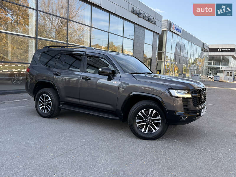 Внедорожник / Кроссовер Toyota Land Cruiser 2021 в Харькове