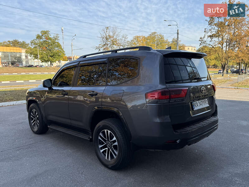 Внедорожник / Кроссовер Toyota Land Cruiser 2021 в Харькове