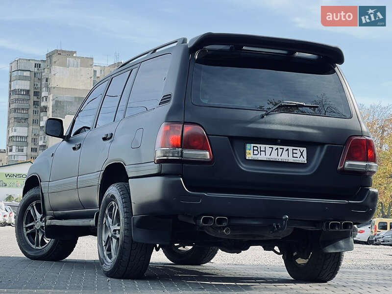 Toyota Land Cruiser 1999