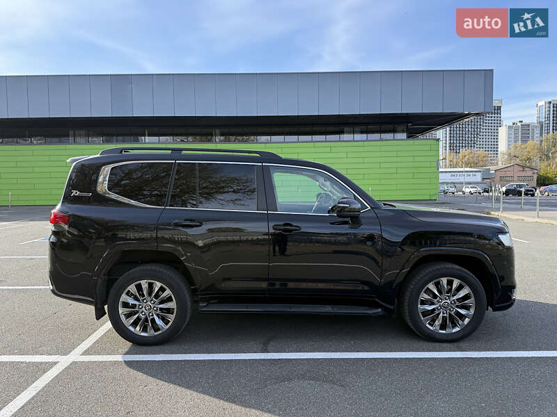 Внедорожник / Кроссовер Toyota Land Cruiser 2021 в Киеве фото 3 Внедорожник / Кроссовер Toyota Land Cruiser 2021 в Киеве