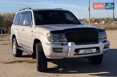 Внедорожник / Кроссовер Toyota Land Cruiser 2002 в Одессе