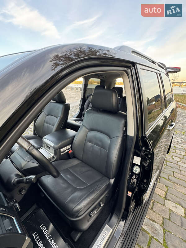 Внедорожник / Кроссовер Toyota Land Cruiser 2018 в Киеве