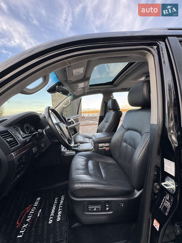 Внедорожник / Кроссовер Toyota Land Cruiser 2018 в Киеве