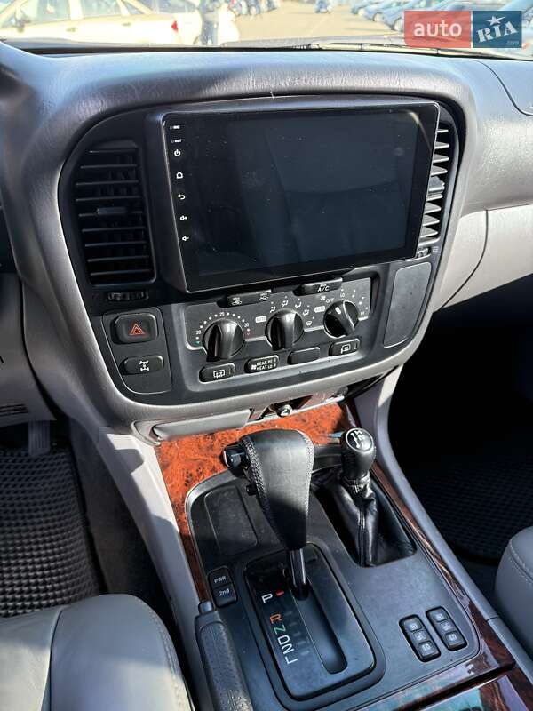 Позашляховик / Кросовер Toyota Land Cruiser 1999 в Києві фото 13 Позашляховик / Кросовер Toyota Land Cruiser 1999 в Києві