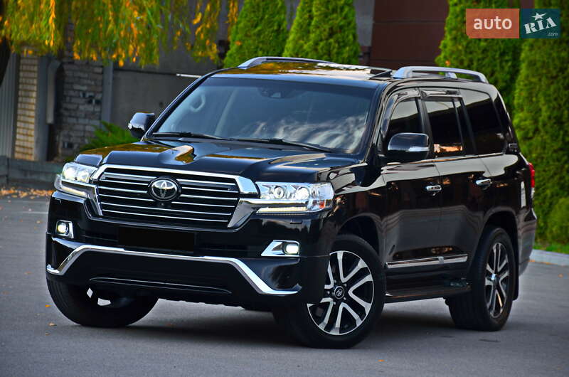Внедорожник / Кроссовер Toyota Land Cruiser 2017 в Днепре