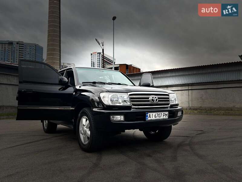 Внедорожник / Кроссовер Toyota Land Cruiser 2003 в Киеве фото 8 Внедорожник / Кроссовер Toyota Land Cruiser 2003 в Киеве