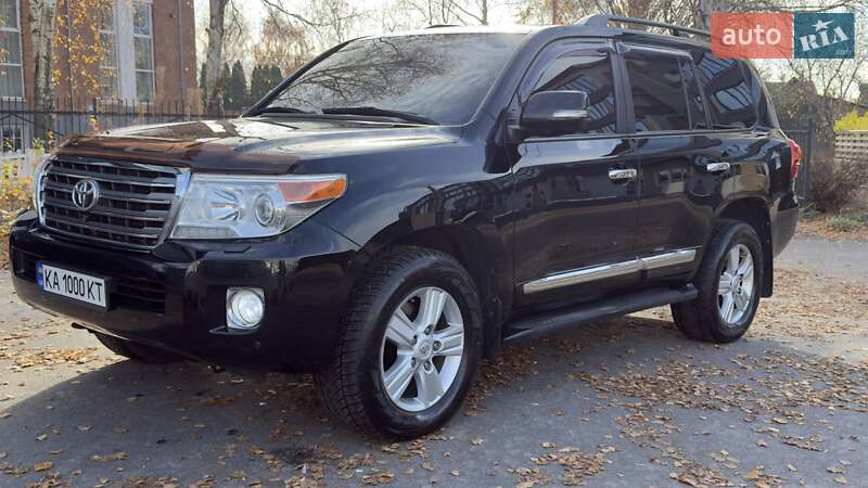 Внедорожник / Кроссовер Toyota Land Cruiser 2012 в Киеве фото 5 Внедорожник / Кроссовер Toyota Land Cruiser 2012 в Киеве