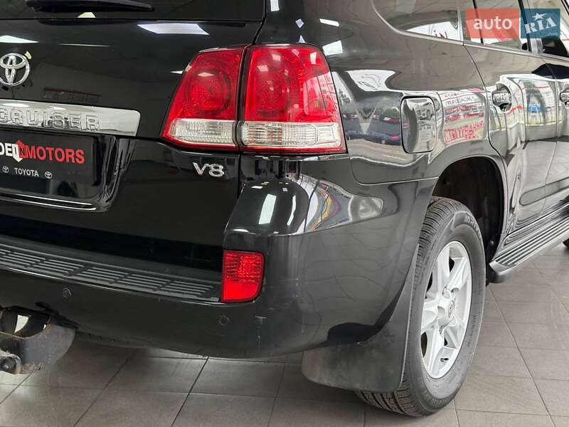Внедорожник / Кроссовер Toyota Land Cruiser 2008 в Киеве фото 10 Внедорожник / Кроссовер Toyota Land Cruiser 2008 в Киеве