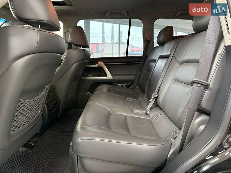 Внедорожник / Кроссовер Toyota Land Cruiser 2008 в Киеве фото 36 Внедорожник / Кроссовер Toyota Land Cruiser 2008 в Киеве