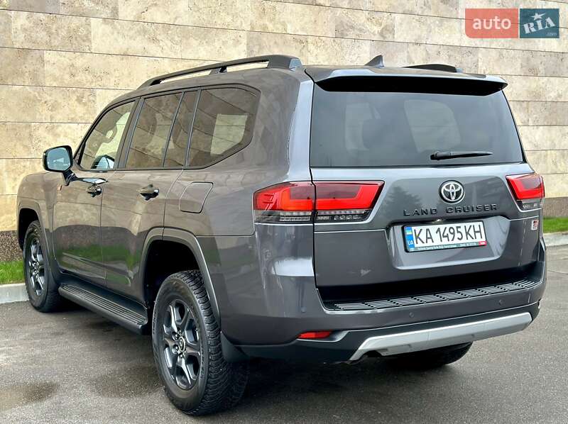 Внедорожник / Кроссовер Toyota Land Cruiser 2022 в Киеве фото 30 Внедорожник / Кроссовер Toyota Land Cruiser 2022 в Киеве