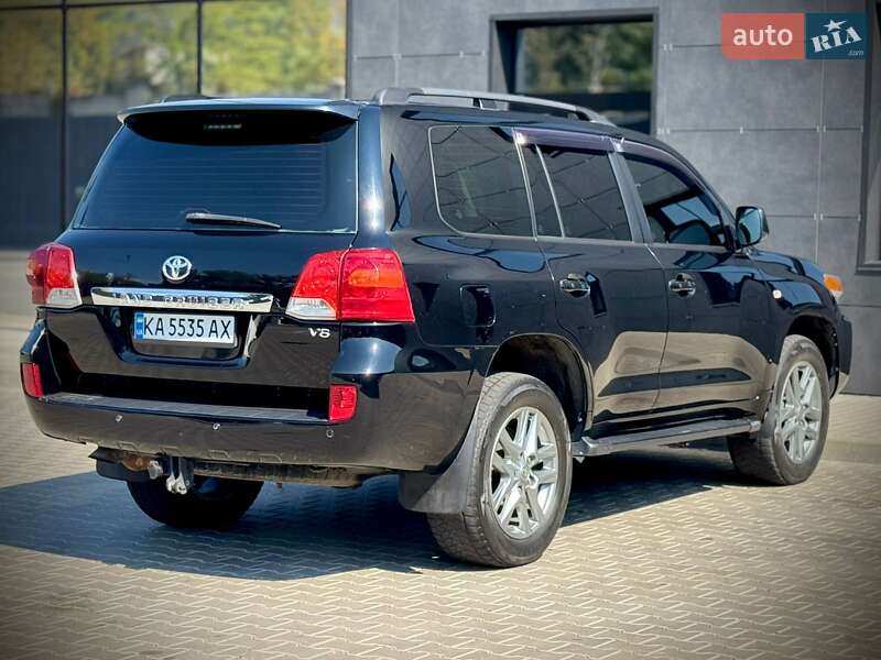 Внедорожник / Кроссовер Toyota Land Cruiser 2008 в Киеве фото 6 Внедорожник / Кроссовер Toyota Land Cruiser 2008 в Киеве