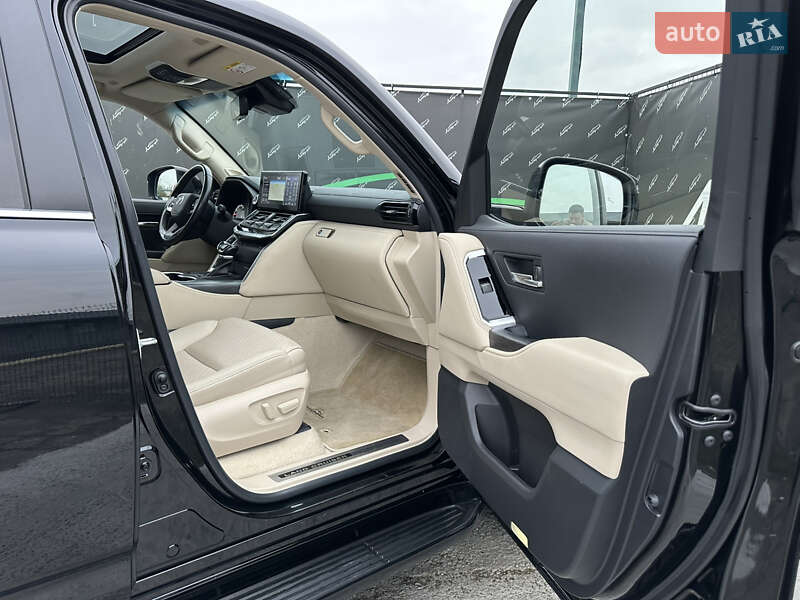 Внедорожник / Кроссовер Toyota Land Cruiser 2021 в Киеве фото 24 Внедорожник / Кроссовер Toyota Land Cruiser 2021 в Киеве