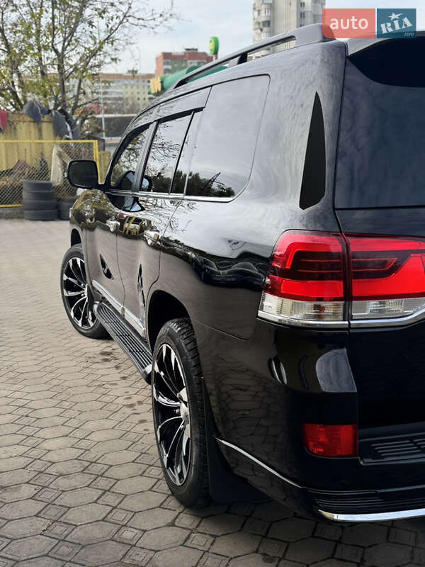 Внедорожник / Кроссовер Toyota Land Cruiser 2019 в Львове фото 7 Внедорожник / Кроссовер Toyota Land Cruiser 2019 в Львове