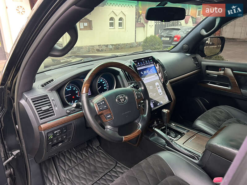 Внедорожник / Кроссовер Toyota Land Cruiser 2008 в Киеве