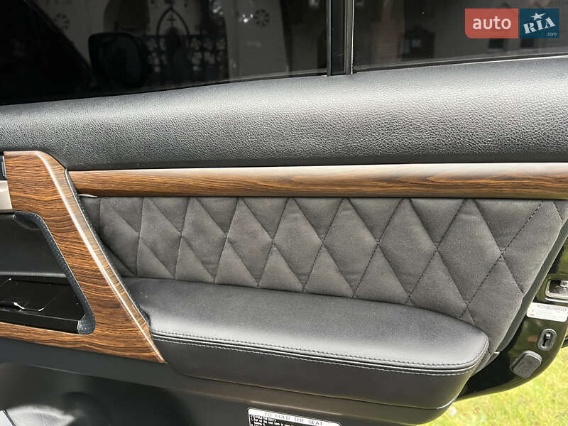 Внедорожник / Кроссовер Toyota Land Cruiser 2008 в Киеве