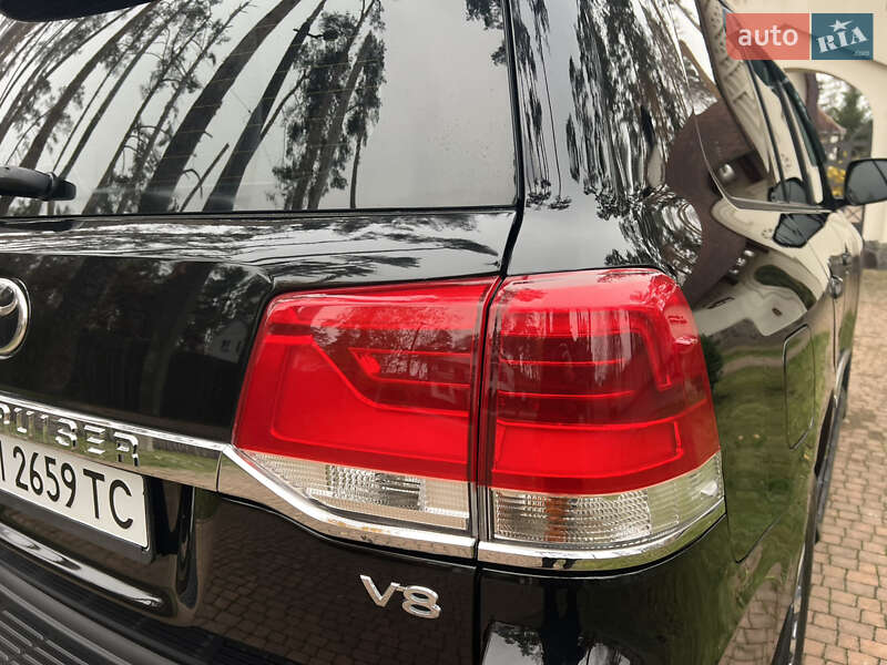 Внедорожник / Кроссовер Toyota Land Cruiser 2008 в Киеве