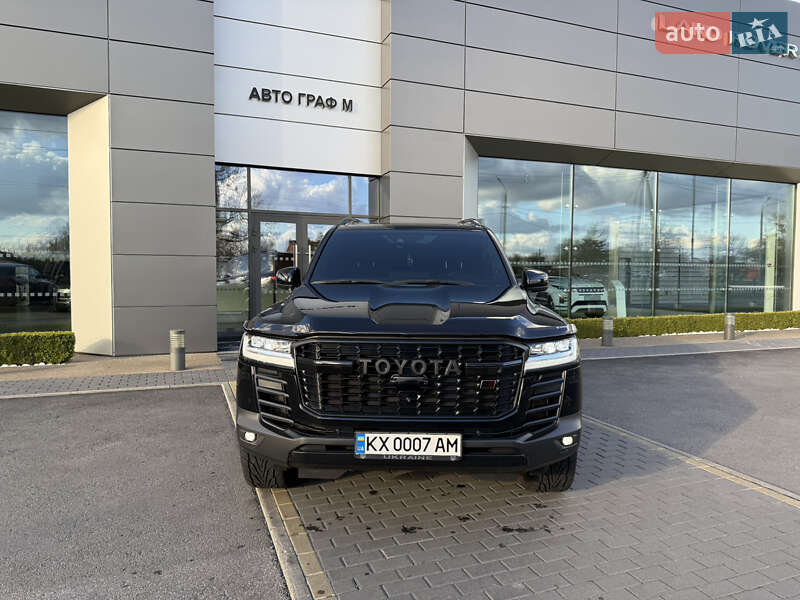 Внедорожник / Кроссовер Toyota Land Cruiser 2022 в Харькове