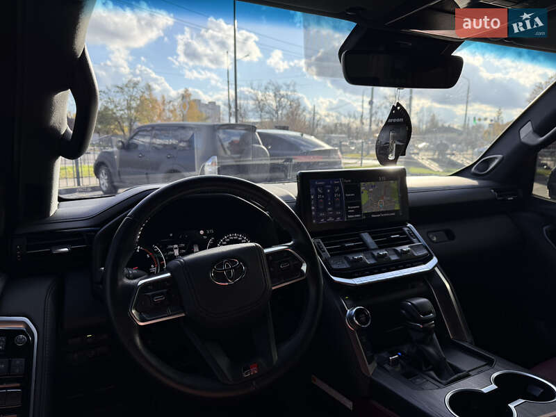 Внедорожник / Кроссовер Toyota Land Cruiser 2022 в Харькове