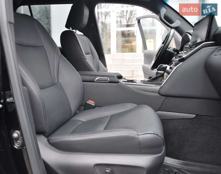 Позашляховик / Кросовер Toyota Land Cruiser 2023 в Одесі фото 28 Позашляховик / Кросовер Toyota Land Cruiser 2023 в Одесі