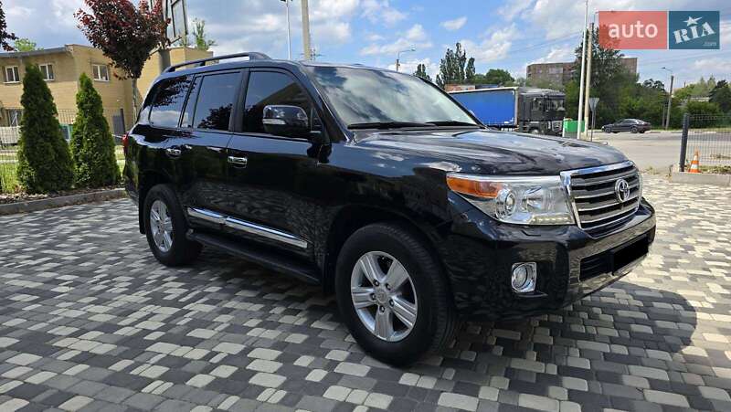 Внедорожник / Кроссовер Toyota Land Cruiser 2013 в Киеве
