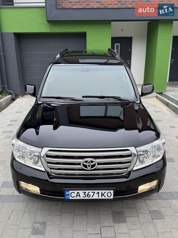 Внедорожник / Кроссовер Toyota Land Cruiser 2008 в Тернополе