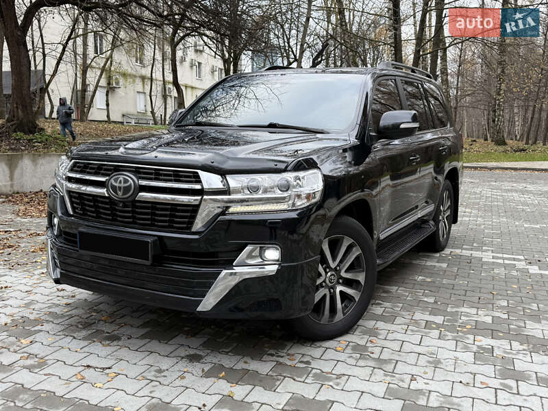 Внедорожник / Кроссовер Toyota Land Cruiser 2016 в Тернополе