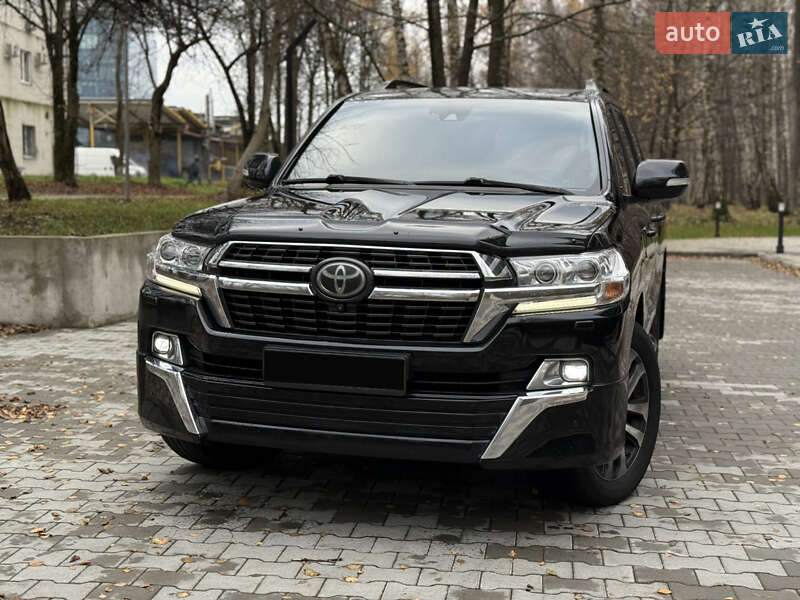 Внедорожник / Кроссовер Toyota Land Cruiser 2016 в Тернополе