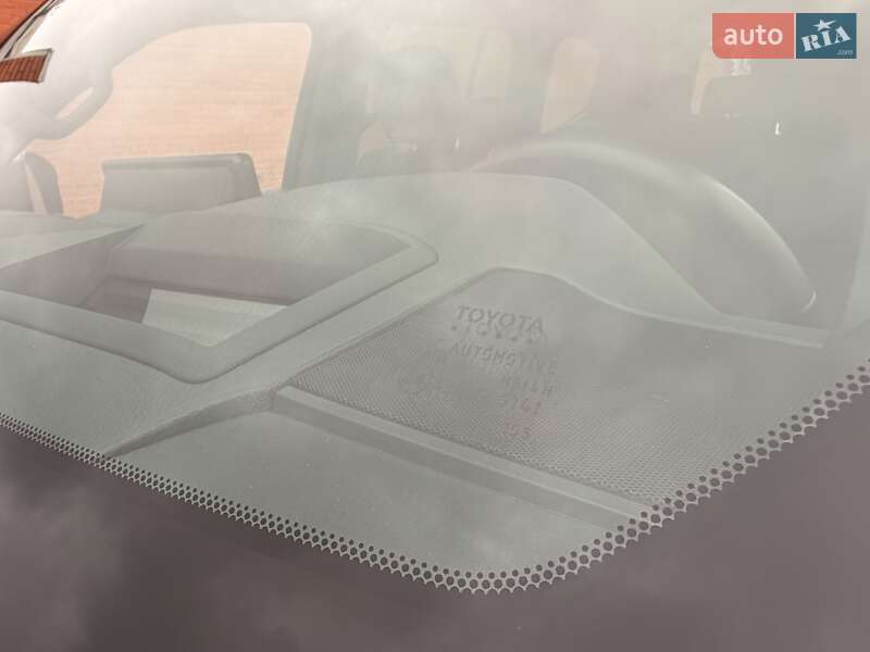 Внедорожник / Кроссовер Toyota Land Cruiser 2023 в Киеве