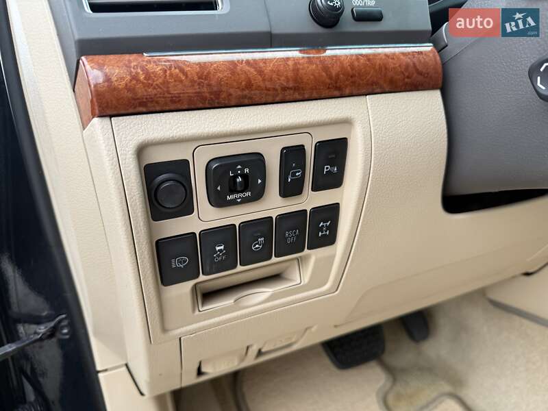 Внедорожник / Кроссовер Toyota Land Cruiser 2013 в Киеве фото 14 Внедорожник / Кроссовер Toyota Land Cruiser 2013 в Киеве