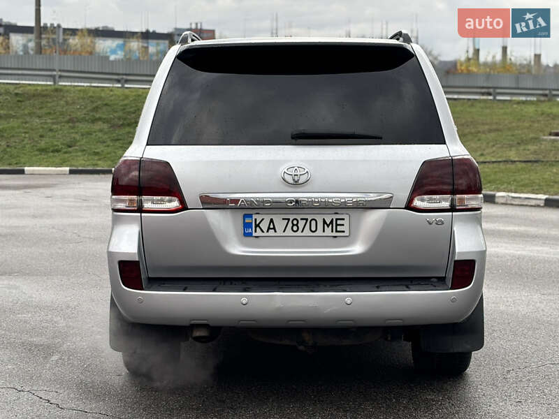 Внедорожник / Кроссовер Toyota Land Cruiser 2011 в Киеве фото 5 Внедорожник / Кроссовер Toyota Land Cruiser 2011 в Киеве