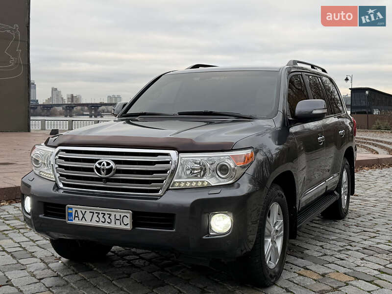 Toyota Land Cruiser 2013 Toyota Land Cruiser 2013