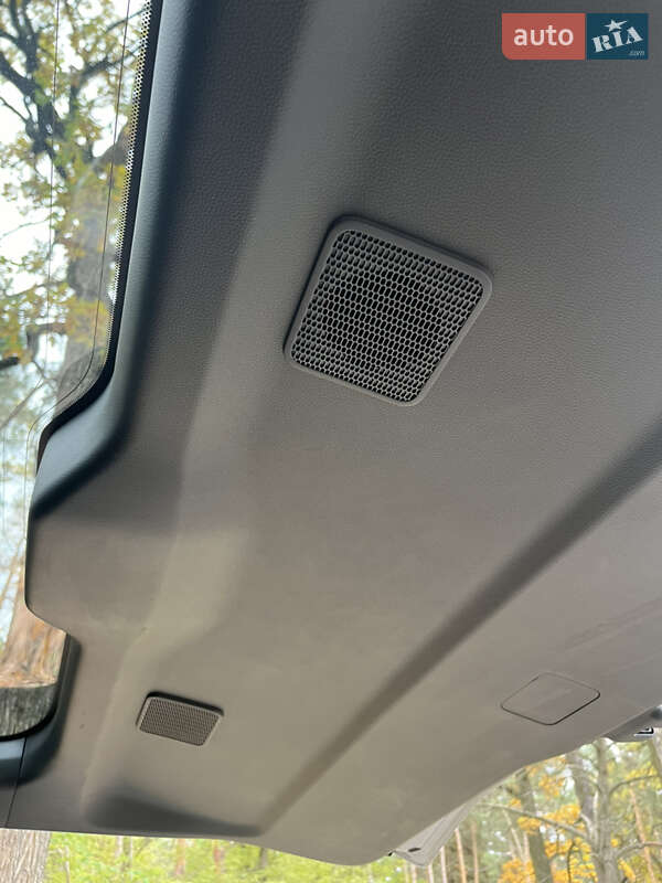 Внедорожник / Кроссовер Toyota Land Cruiser 2021 в Киеве фото 13 Внедорожник / Кроссовер Toyota Land Cruiser 2021 в Киеве