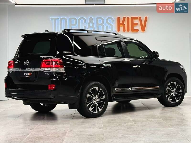 Внедорожник / Кроссовер Toyota Land Cruiser 2020 в Киеве