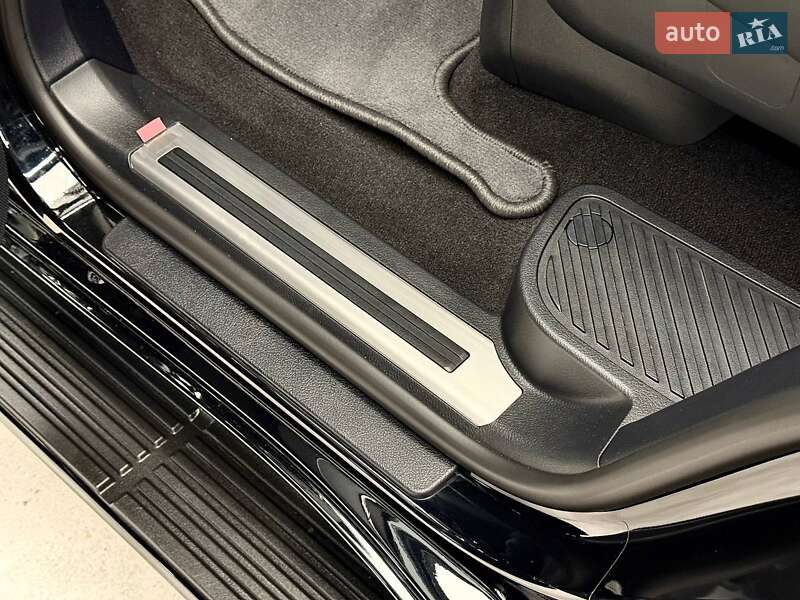 Внедорожник / Кроссовер Toyota Land Cruiser 2020 в Киеве