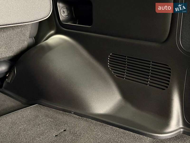 Внедорожник / Кроссовер Toyota Land Cruiser 2020 в Киеве