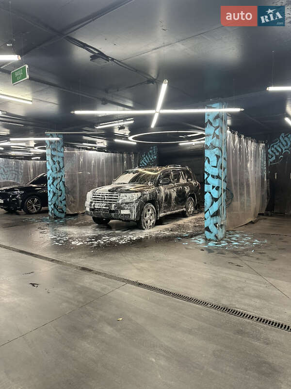 Внедорожник / Кроссовер Toyota Land Cruiser 2010 в Киеве фото 14 Внедорожник / Кроссовер Toyota Land Cruiser 2010 в Киеве