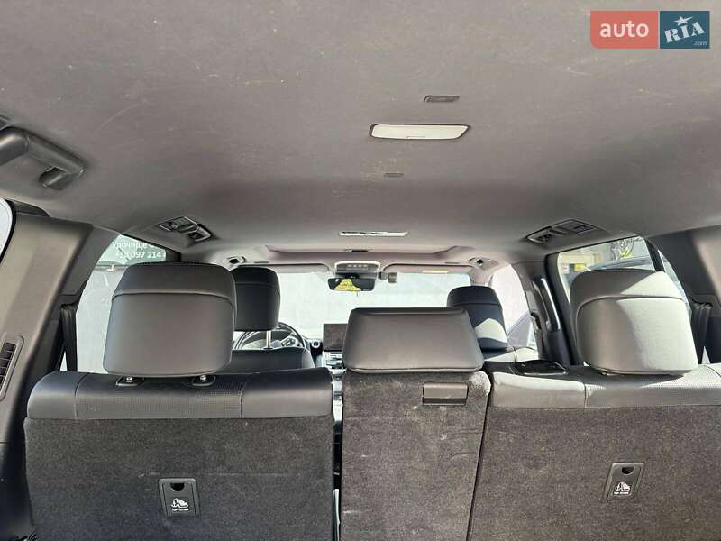 Внедорожник / Кроссовер Toyota Land Cruiser 2022 в Львове фото 32 Внедорожник / Кроссовер Toyota Land Cruiser 2022 в Львове