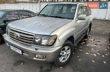 Внедорожник / Кроссовер Toyota Land Cruiser 2006 в Киеве