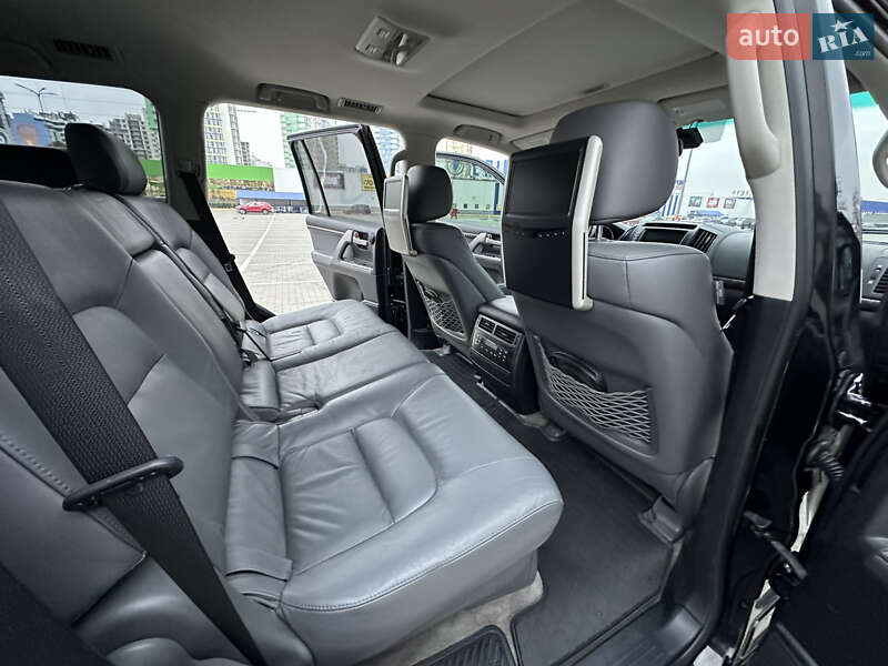 Внедорожник / Кроссовер Toyota Land Cruiser 2010 в Одессе фото 33 Внедорожник / Кроссовер Toyota Land Cruiser 2010 в Одессе
