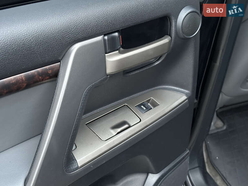 Внедорожник / Кроссовер Toyota Land Cruiser 2010 в Одессе фото 35 Внедорожник / Кроссовер Toyota Land Cruiser 2010 в Одессе