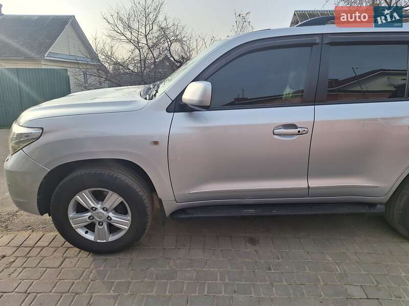 Внедорожник / Кроссовер Toyota Land Cruiser 2008 в Корце фото 7 Внедорожник / Кроссовер Toyota Land Cruiser 2008 в Корце