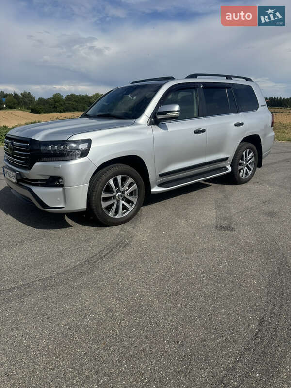 Внедорожник / Кроссовер Toyota Land Cruiser 2016 в Харькове фото 5 Внедорожник / Кроссовер Toyota Land Cruiser 2016 в Харькове