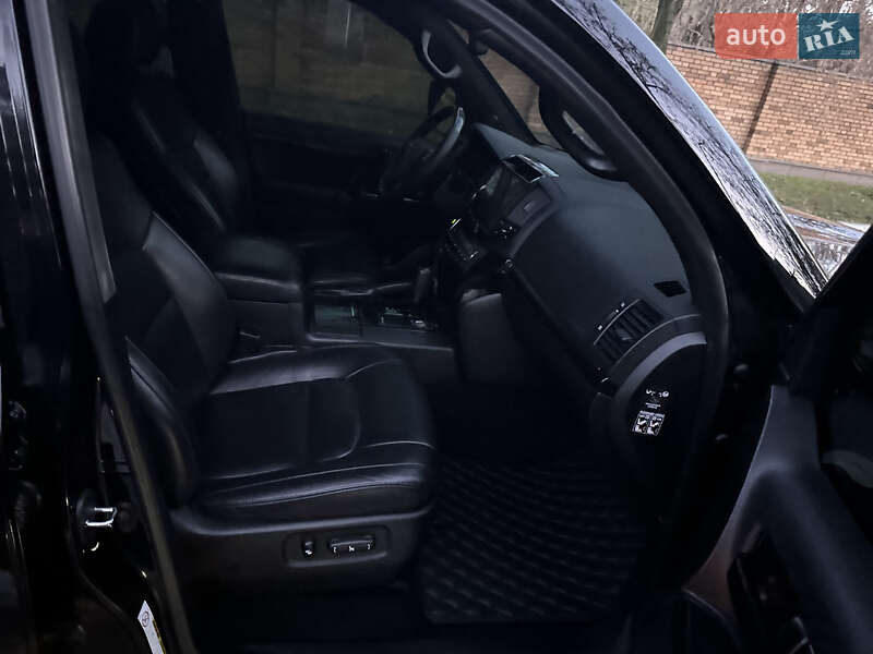 Внедорожник / Кроссовер Toyota Land Cruiser 2008 в Днепре