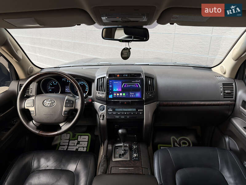 Внедорожник / Кроссовер Toyota Land Cruiser 2010 в Киеве